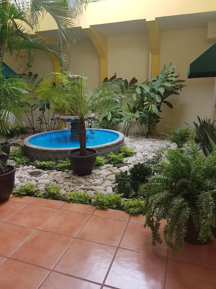 Hotel Brandts Los Robles De San Juan Managua Ngoại thất bức ảnh