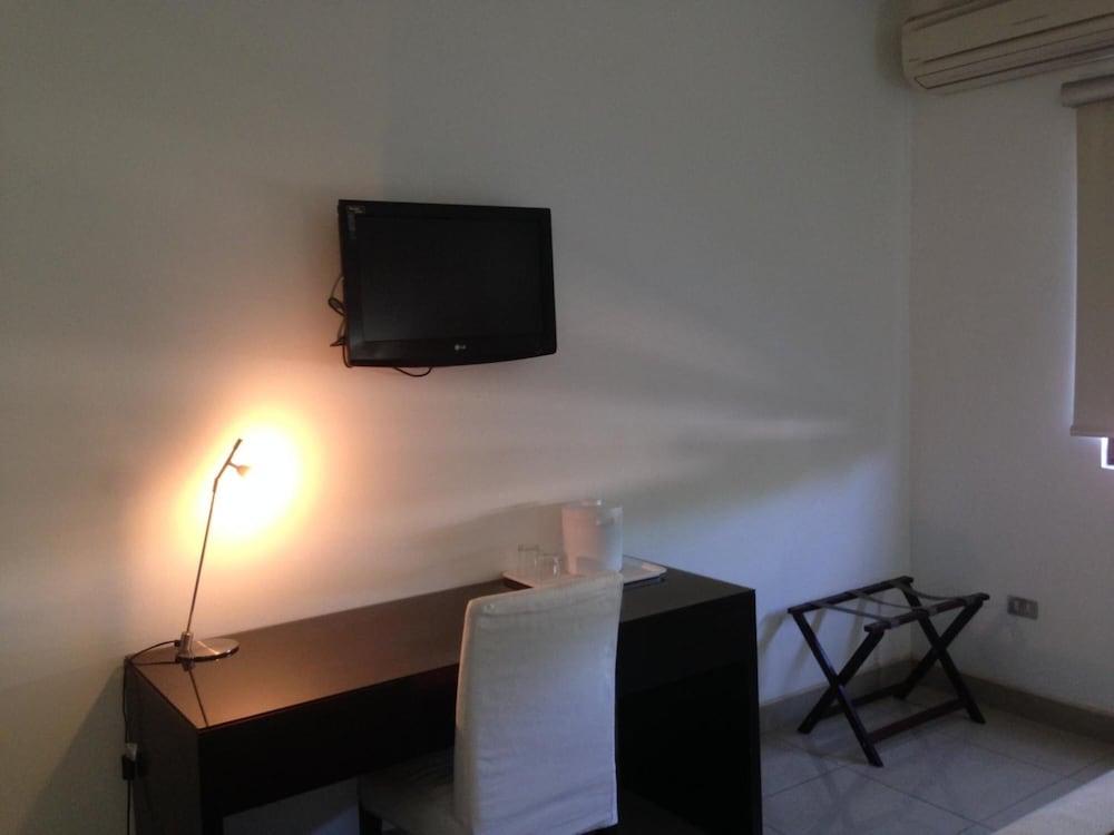 Hotel Brandts Los Robles De San Juan Managua Ngoại thất bức ảnh