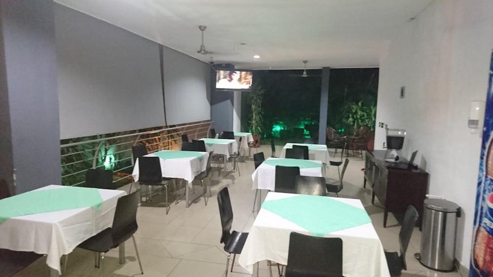 Hotel Brandts Los Robles De San Juan Managua Ngoại thất bức ảnh