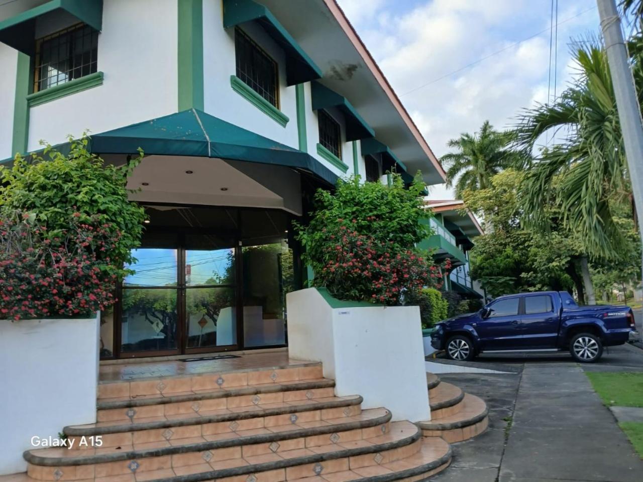 Hotel Brandts Los Robles De San Juan Managua Ngoại thất bức ảnh
