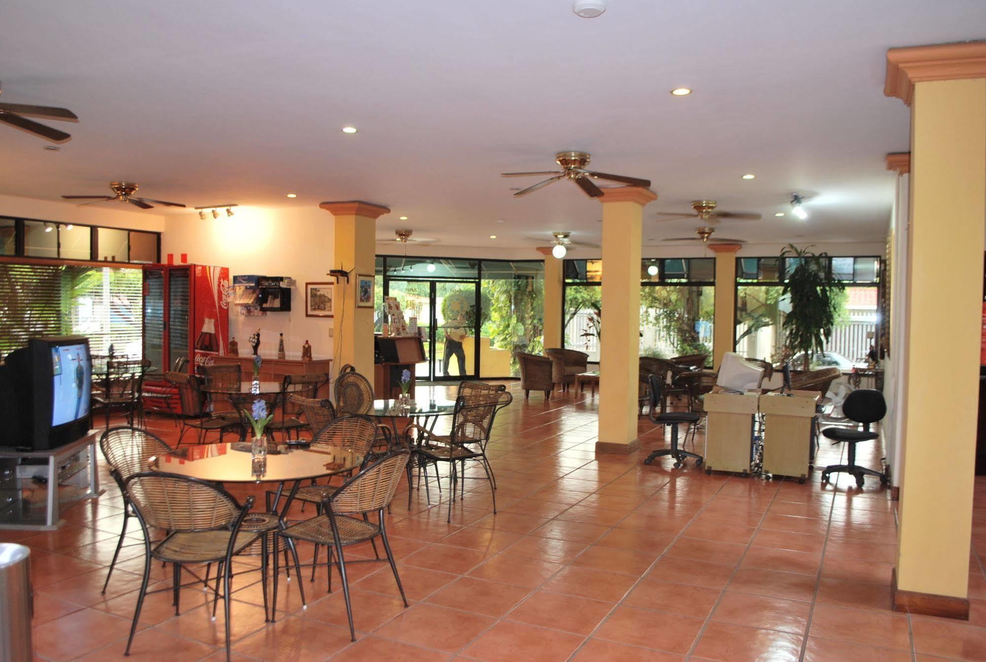 Hotel Brandts Los Robles De San Juan Managua Ngoại thất bức ảnh
